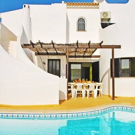 Villa In Gale Near Sao Lourenco Beach Вилла *