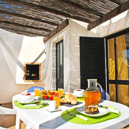 Villa In Gale Near Sao Lourenco Beach Albufeira