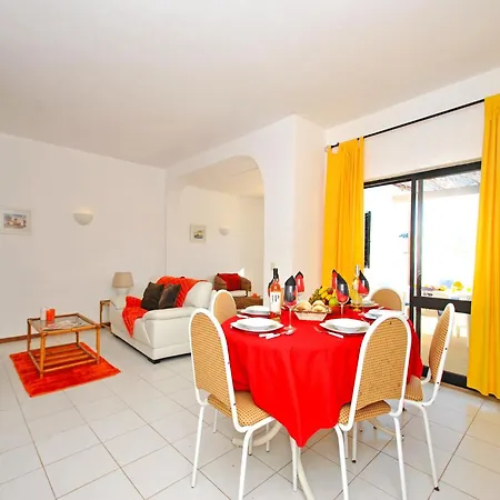 Villa Villa In Gale Near Sao Lourenco Beach *